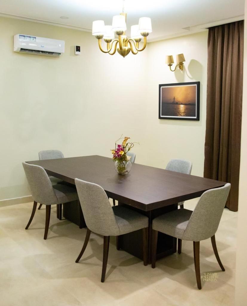 Metro Apartments Lagos Buitenkant foto